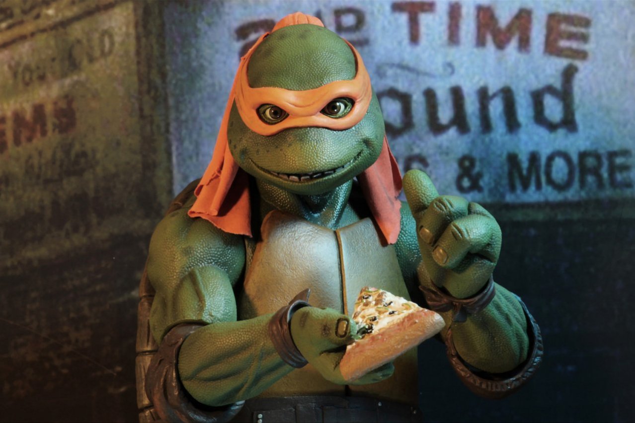 Tmnt 1990. Микеланджело Черепашки-ниндзя. Микеланджело Черепашки-ниндзя 1990. Микеланджело черепашка. Микеланджело Черепашки-ниндзя 1987.